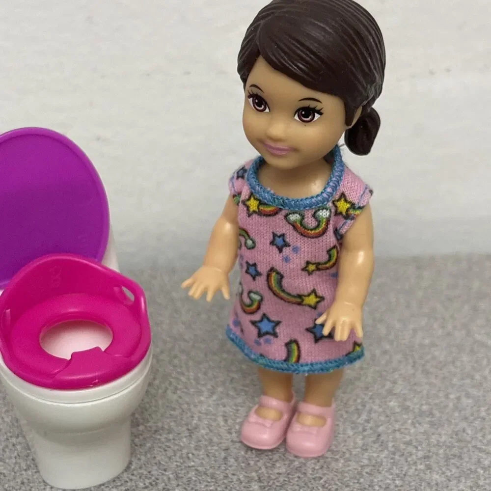 Barbie Skipper Babysitters Inc Kelly Potty Training Doll Play-set Complete